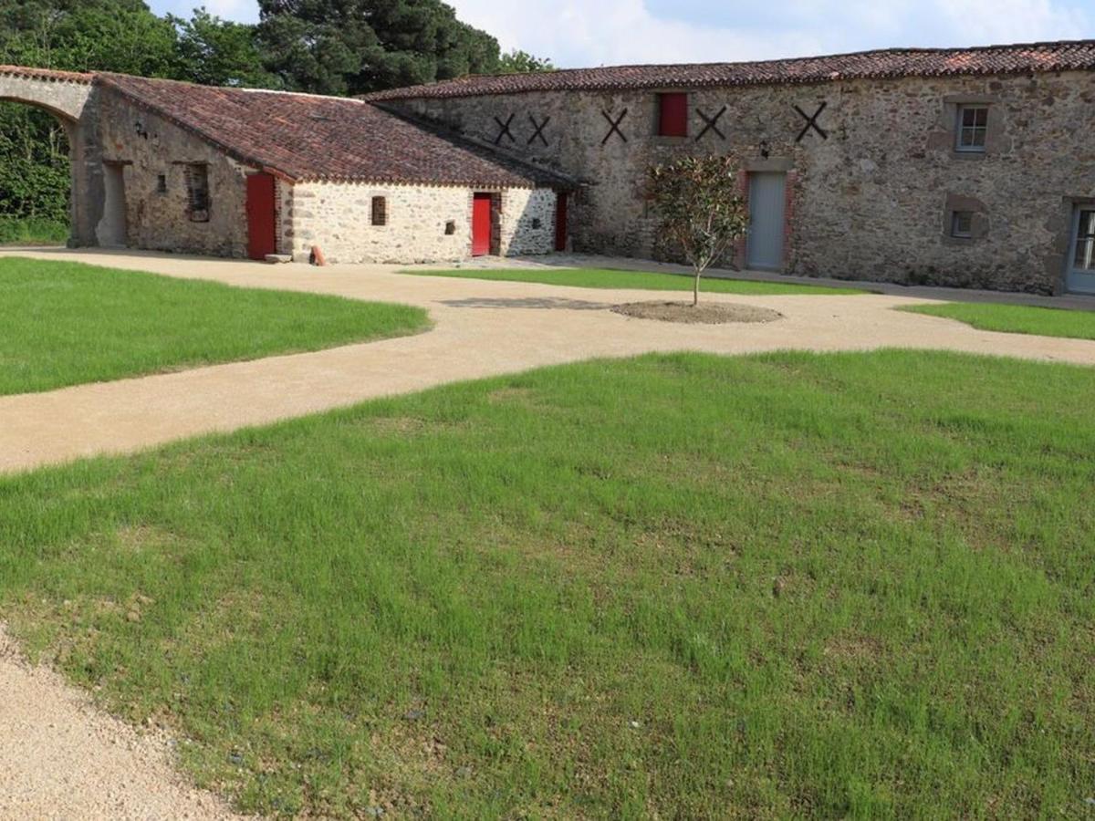 לז הרבייה Gite 18Eme Renove Avec Piscine Couverte, Terrasse, Loisirs Et Wifi - 6 Pers. - Fr-1-426-432 מראה חיצוני תמונה